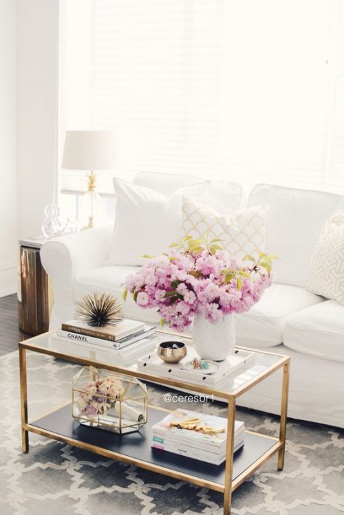 The best ideas to style a pretty fashion coffee table