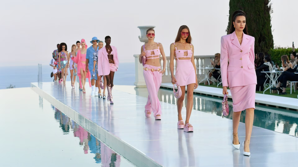 Versace "La Vacanza" 2023 show in Cannes for Fashion Shows VS Presentations